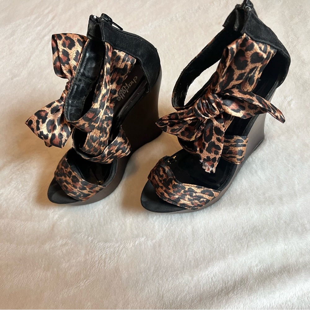 Size 6, Charlotte Russe leopard print wedges